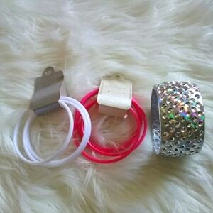 Brand new 3-piece vintage plastic bracelets